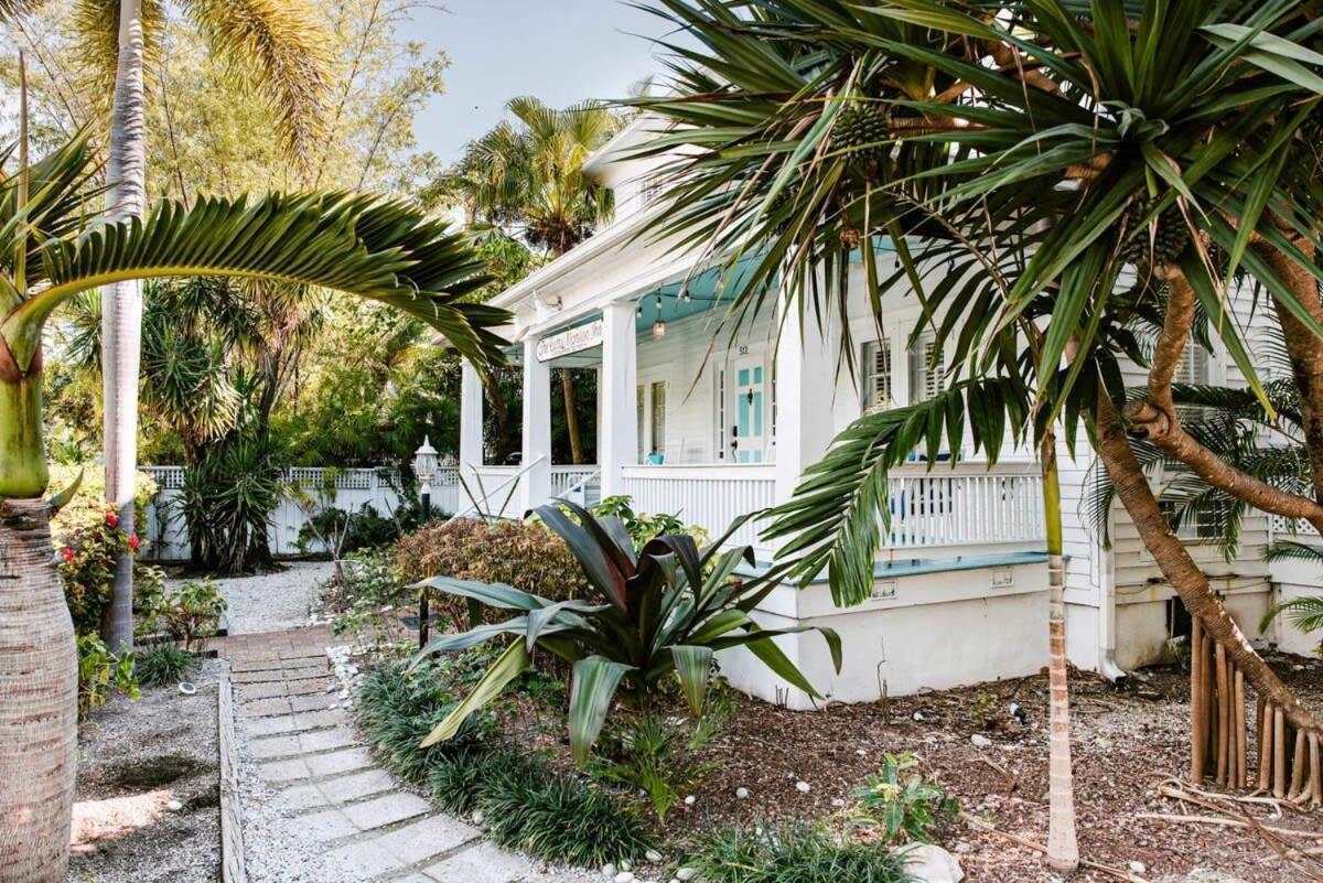 Deluxe King With Balcony - At James House With Parking! Cayo Hueso Exterior foto