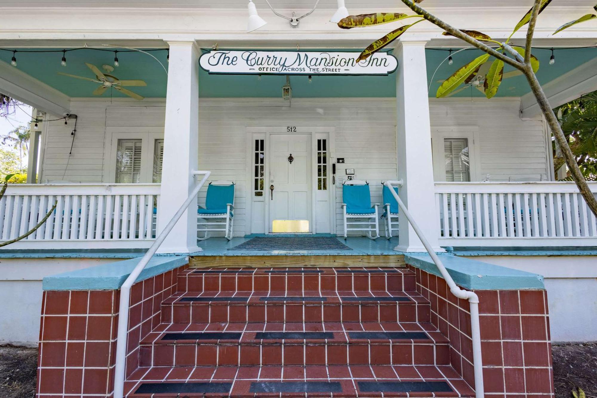 Deluxe King With Balcony - At James House With Parking! Cayo Hueso Exterior foto